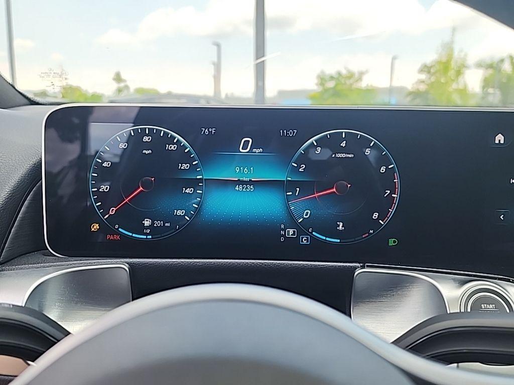 used 2020 Mercedes-Benz GLB 250 car, priced at $25,459