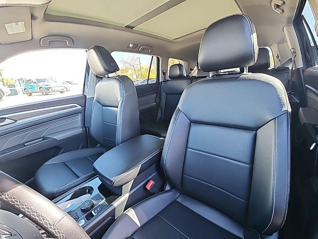 used 2023 Volkswagen Atlas car, priced at $32,500
