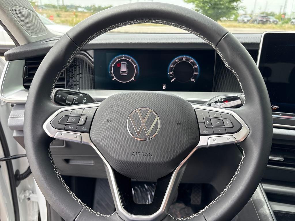 new 2025 Volkswagen Tiguan car