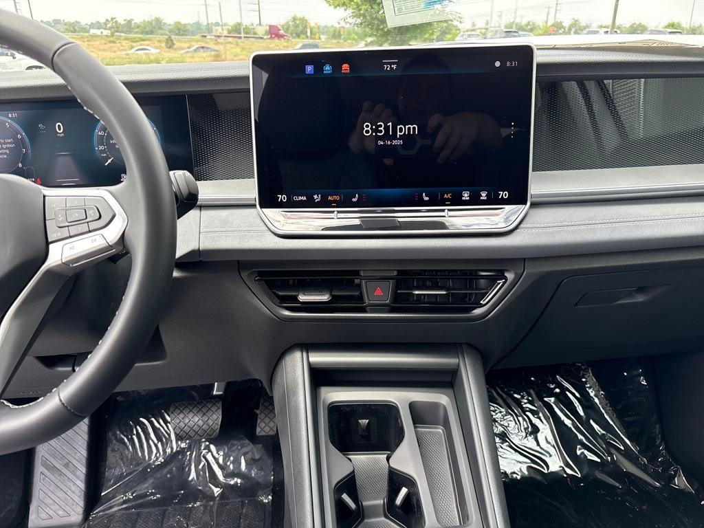 new 2025 Volkswagen Tiguan car