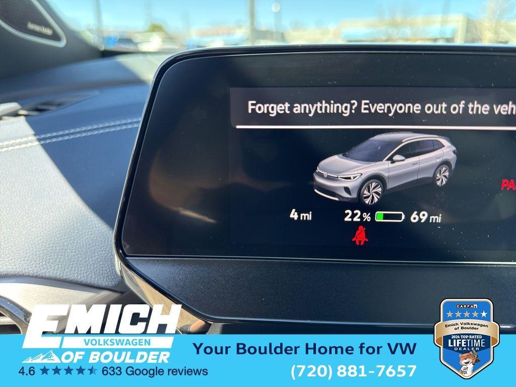 new 2025 Volkswagen ID.4 car, priced at $46,879