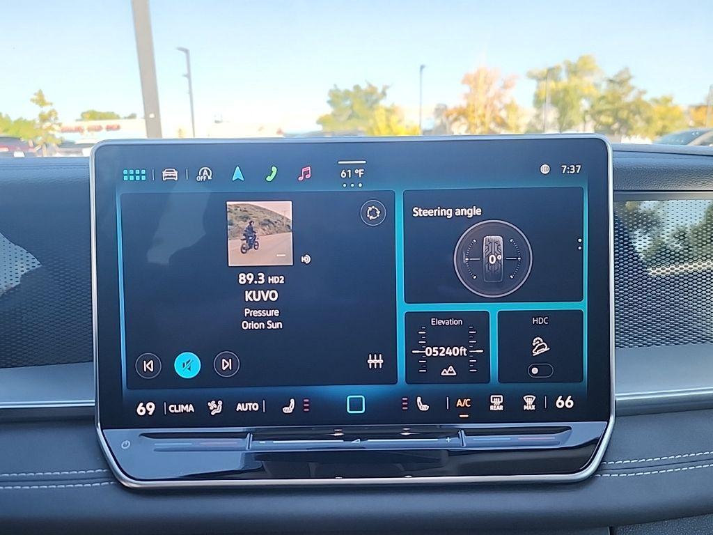 new 2025 Volkswagen Tiguan car, priced at $33,640