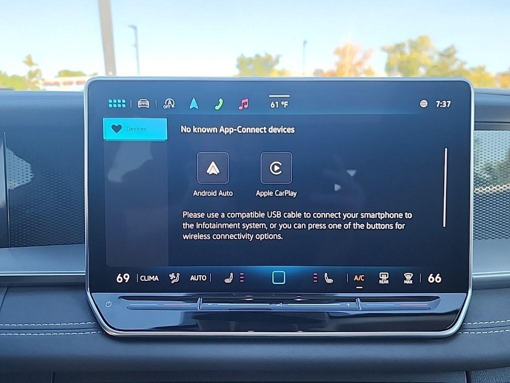 new 2025 Volkswagen Tiguan car, priced at $33,640