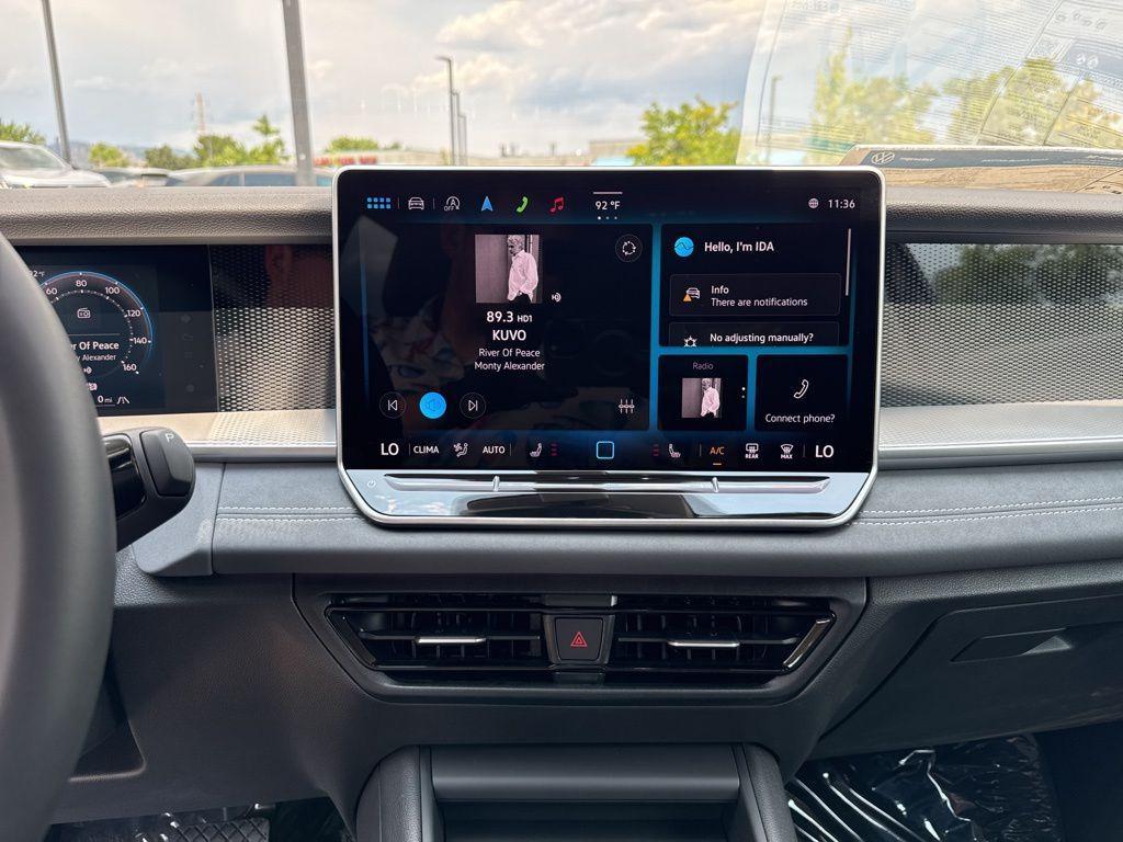 new 2025 Volkswagen Tiguan car, priced at $33,957