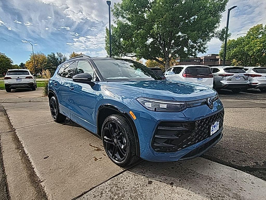 new 2025 Volkswagen Tiguan car, priced at $36,949
