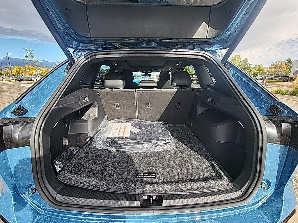 new 2025 Volkswagen Tiguan car, priced at $36,949