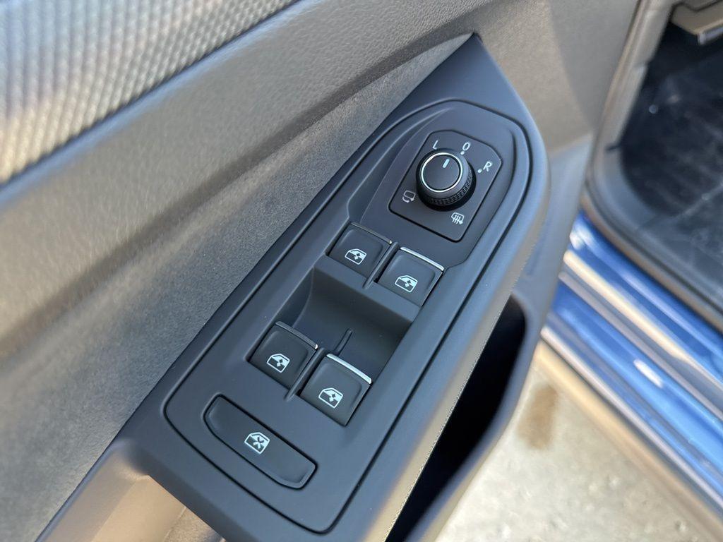 new 2025 Volkswagen Golf GTI car, priced at $39,312