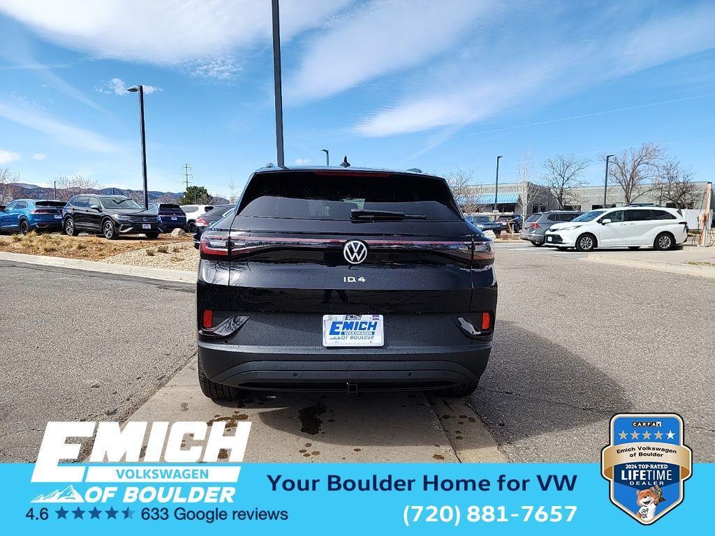 new 2025 Volkswagen ID.4 car, priced at $43,359