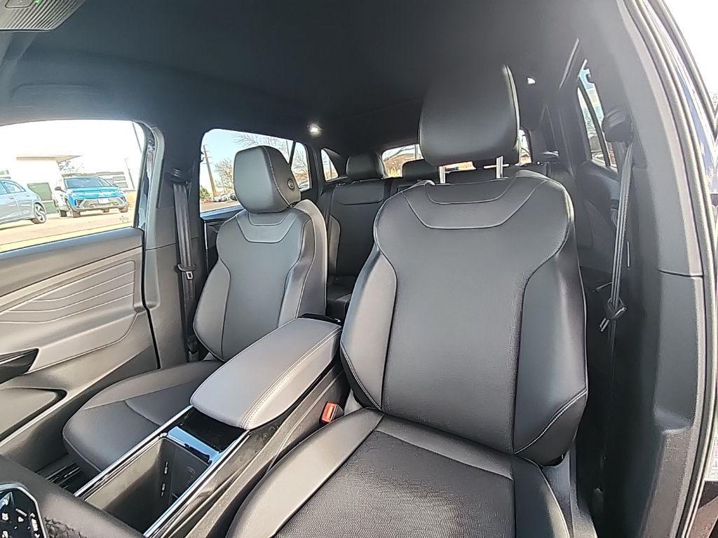 used 2023 Volkswagen ID.4 car, priced at $24,050