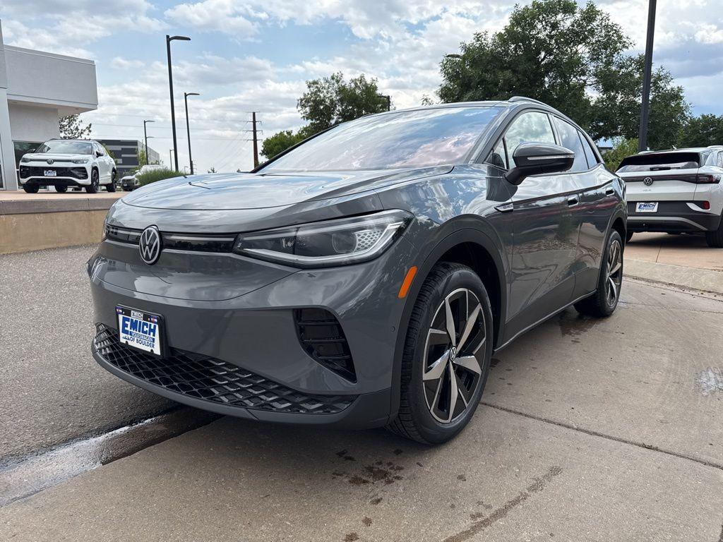 new 2025 Volkswagen ID.4 car, priced at $48,097