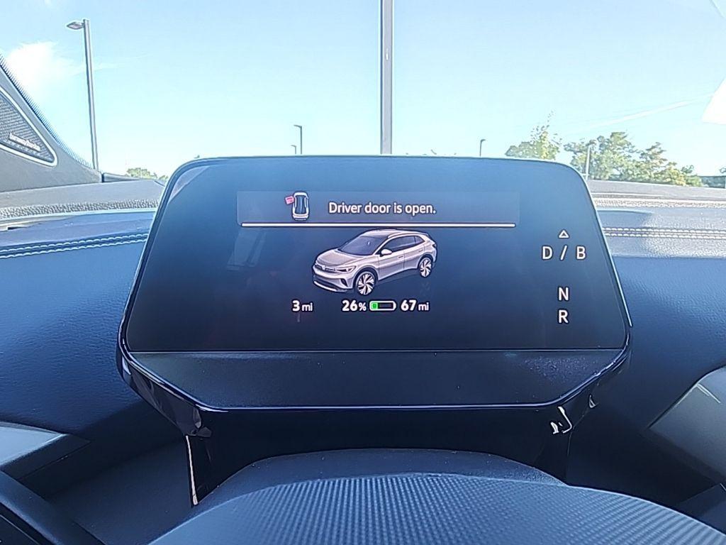 new 2025 Volkswagen ID.4 car, priced at $43,791