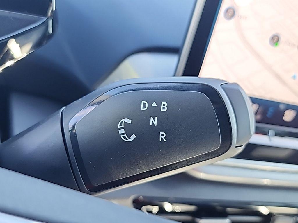 new 2025 Volkswagen ID.4 car, priced at $43,791