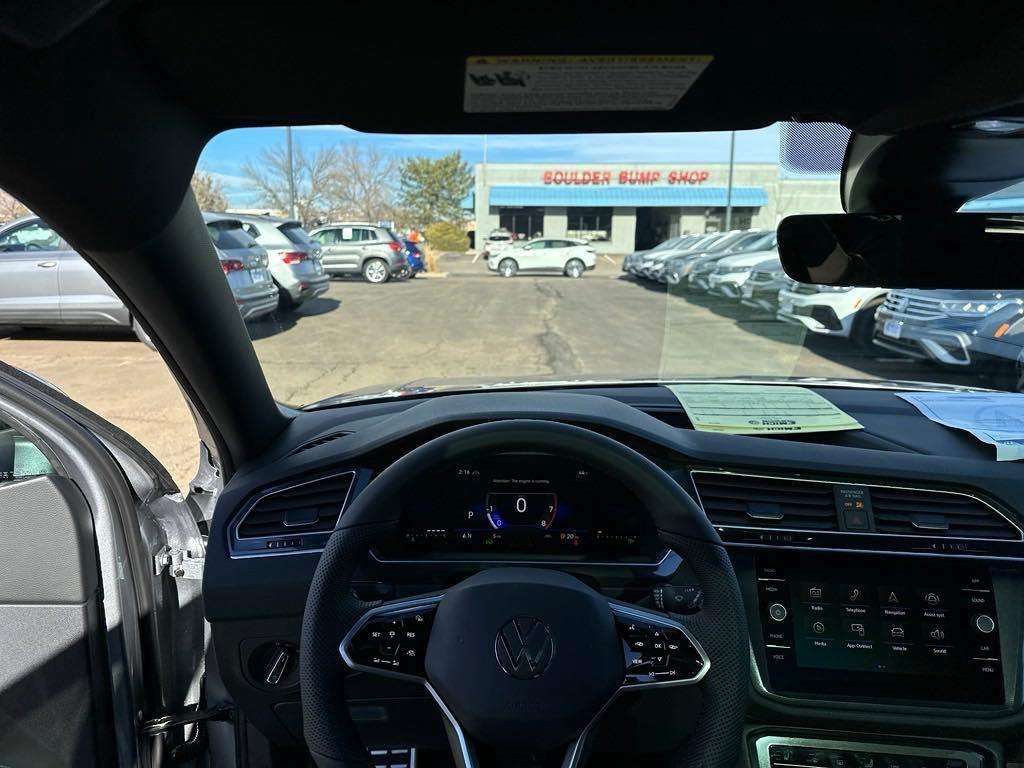 new 2024 Volkswagen Tiguan car, priced at $32,479