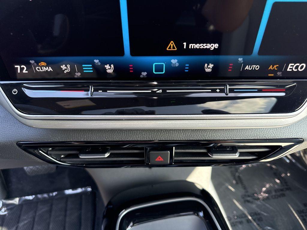 new 2025 Volkswagen ID.4 car, priced at $48,422