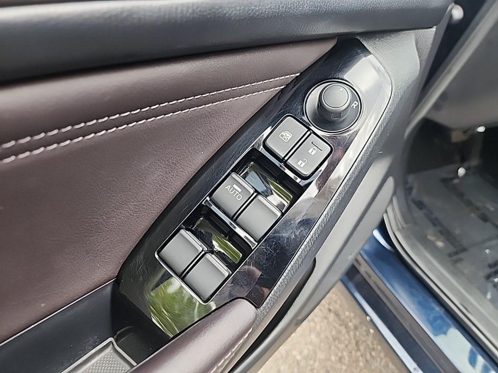 used 2018 Mazda Mazda3 car, priced at $15,517