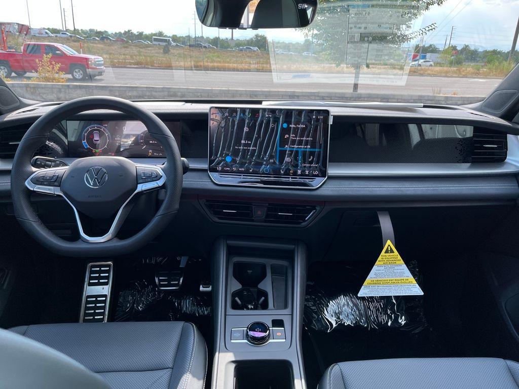 new 2025 Volkswagen Tiguan car, priced at $37,325