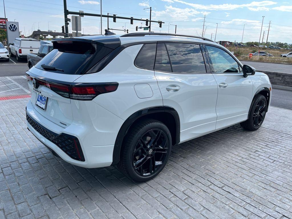 new 2025 Volkswagen Tiguan car, priced at $37,325