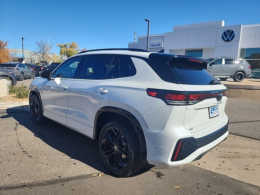 new 2025 Volkswagen Tiguan car, priced at $37,569