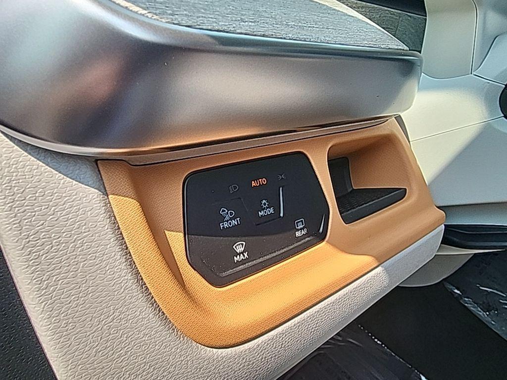 new 2025 Volkswagen ID. Buzz car, priced at $58,088
