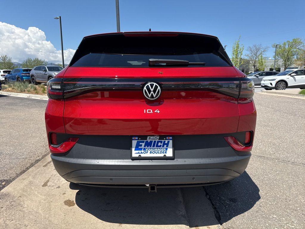 new 2025 Volkswagen ID.4 car, priced at $45,795