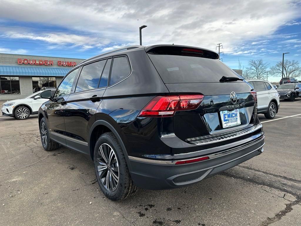 new 2024 Volkswagen Tiguan car, priced at $30,540