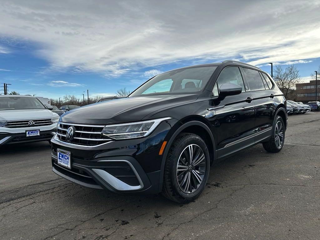 new 2024 Volkswagen Tiguan car, priced at $30,540