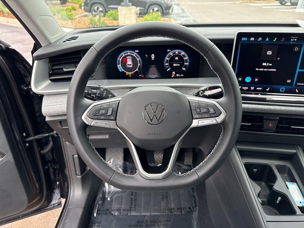 new 2025 Volkswagen Tiguan car, priced at $31,567