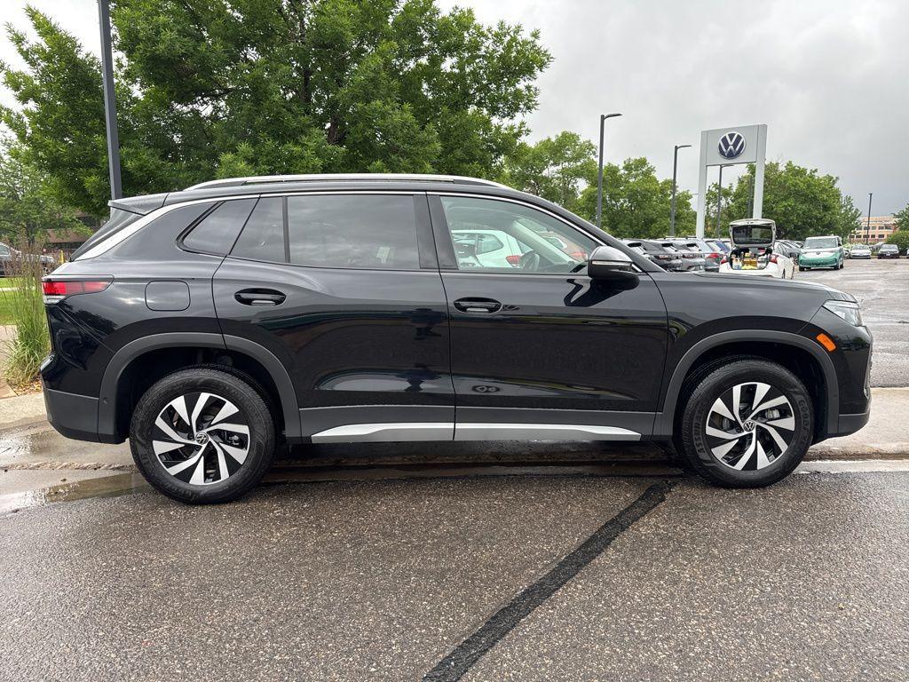 new 2025 Volkswagen Tiguan car, priced at $31,567