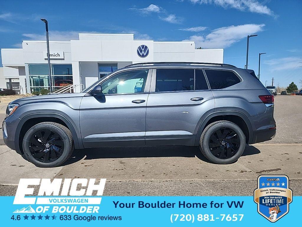 new 2025 Volkswagen Atlas car, priced at $44,148