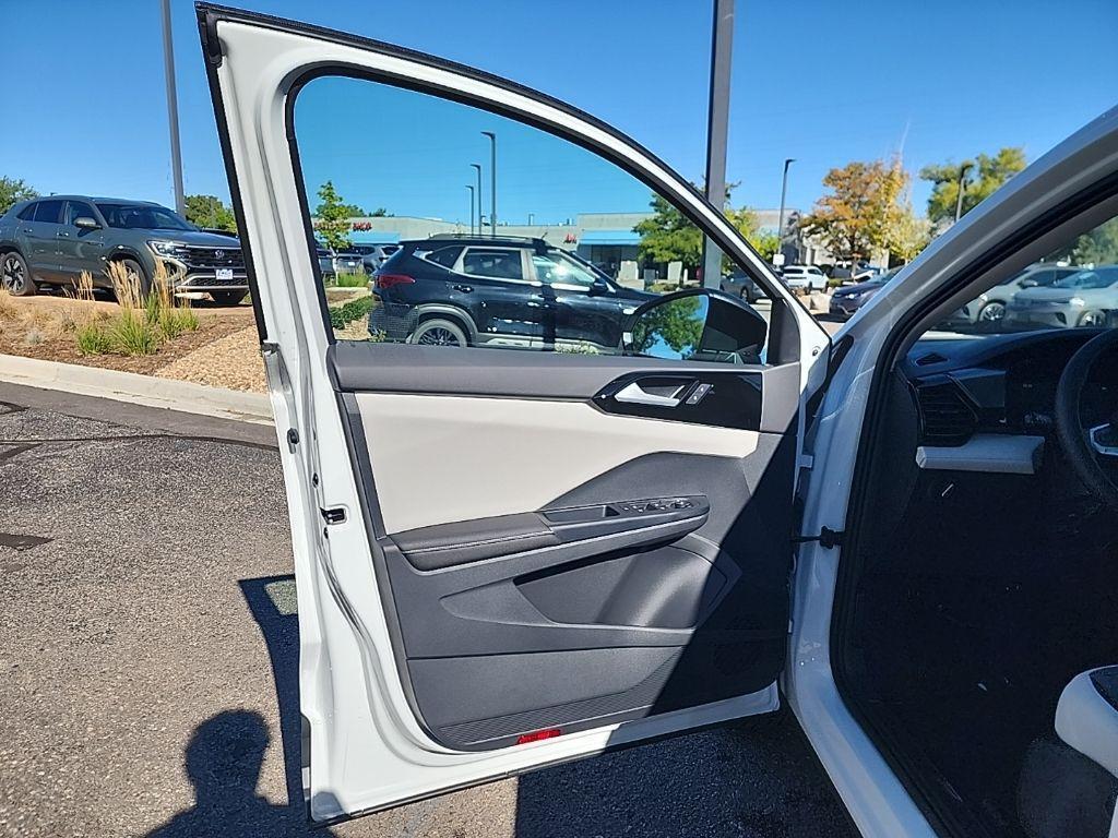 new 2025 Volkswagen Taos car, priced at $27,495