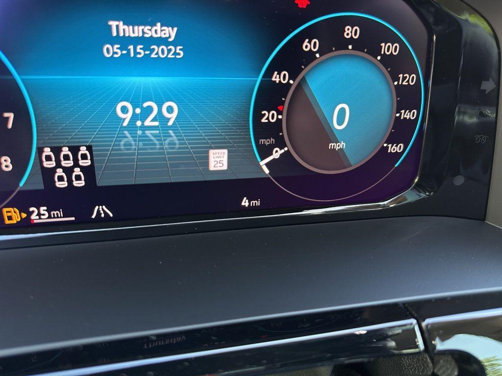 new 2025 Volkswagen Atlas car, priced at $53,053