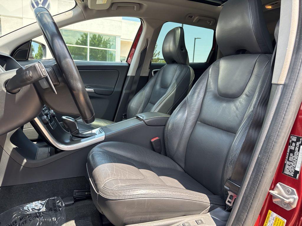 used 2014 Volvo XC60 car, priced at $9,999