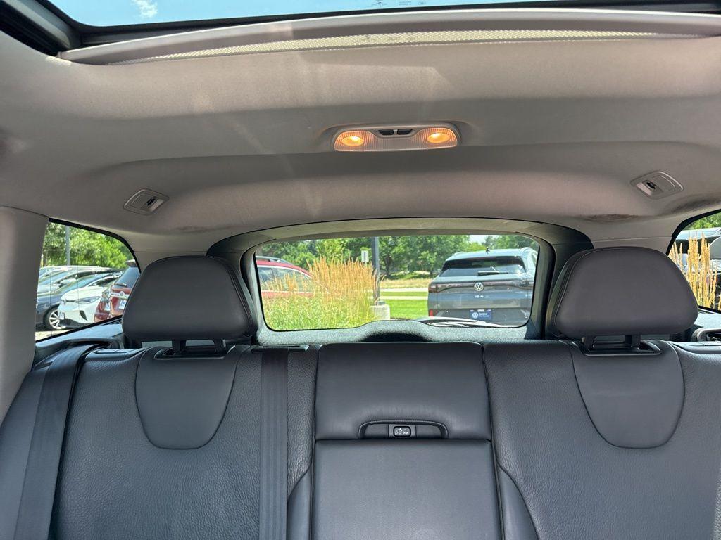 used 2014 Volvo XC60 car, priced at $9,999