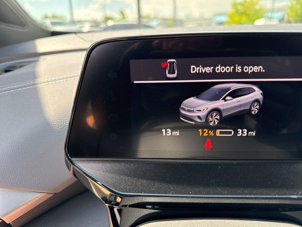 new 2025 Volkswagen ID.4 car, priced at $43,783