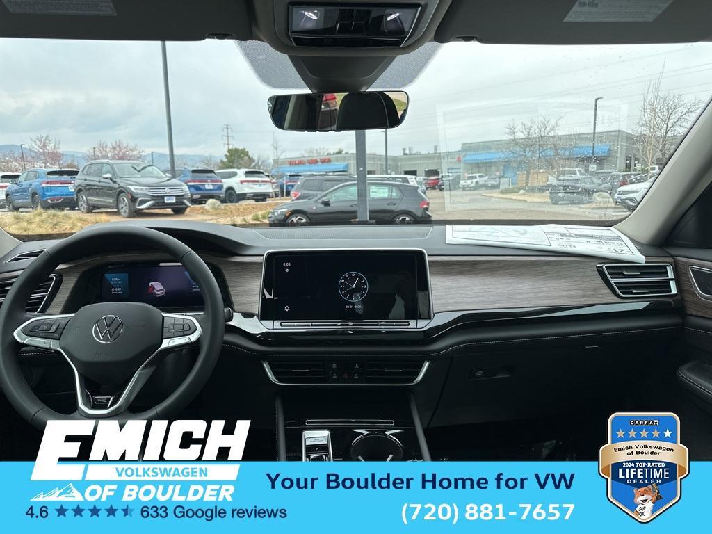 new 2025 Volkswagen Atlas car