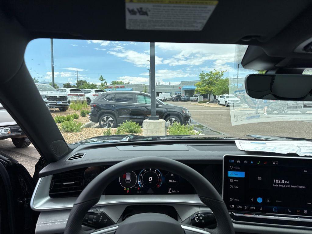 new 2025 Volkswagen Tiguan car