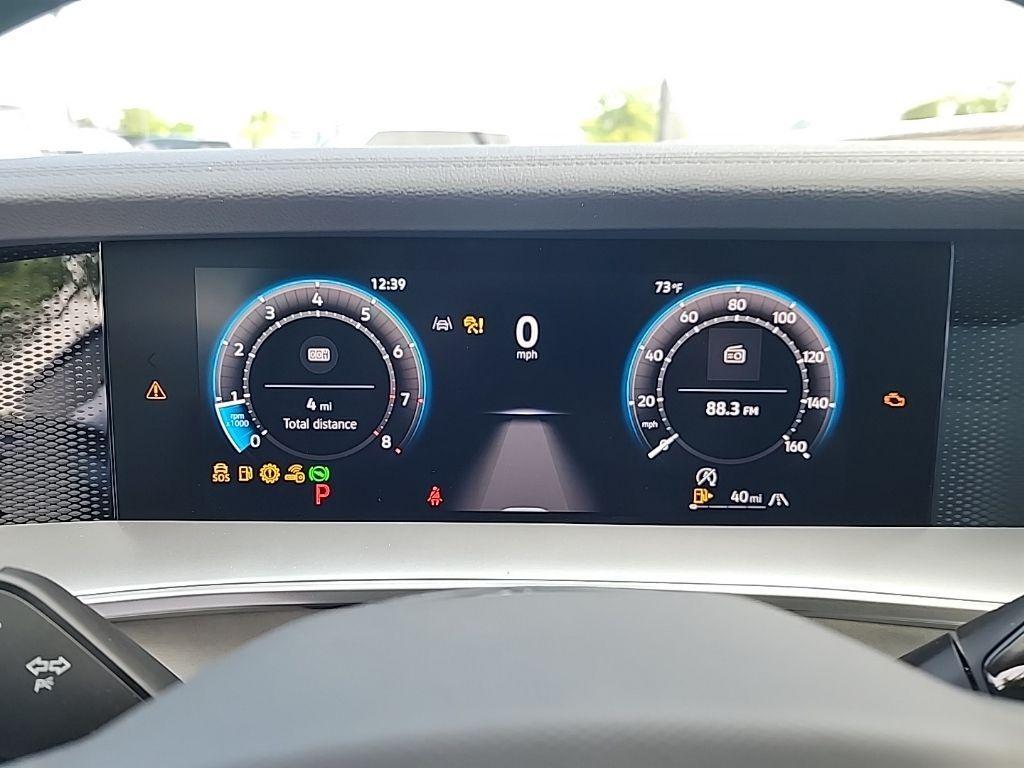 new 2025 Volkswagen Tiguan car, priced at $32,239