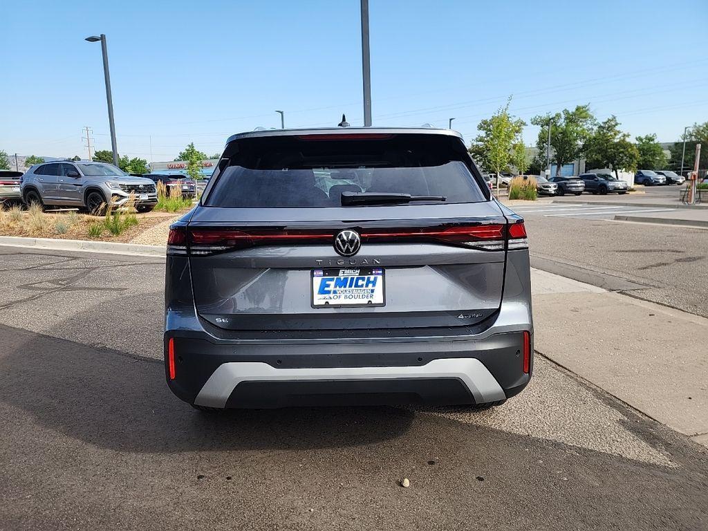 new 2025 Volkswagen Tiguan car, priced at $32,239
