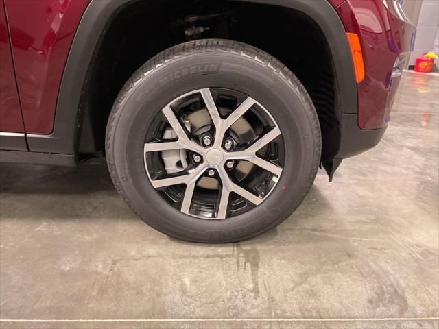 new 2025 Jeep Grand Cherokee car, priced at $45,753