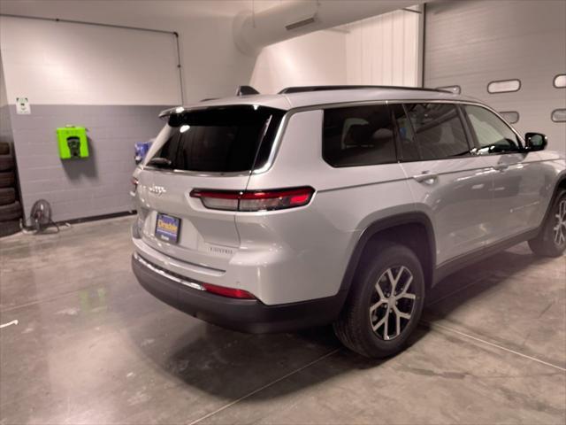 new 2025 Jeep Grand Cherokee L car, priced at $51,053