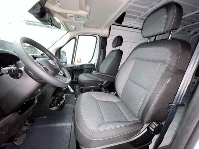 new 2025 Ram ProMaster 2500 car, priced at $51,107