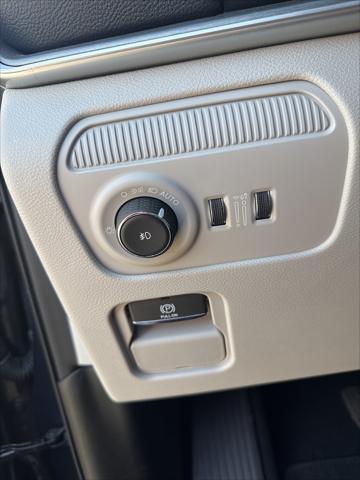 new 2025 Jeep Wagoneer car, priced at $85,000