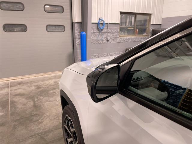 new 2025 Jeep Compass car, priced at $32,248