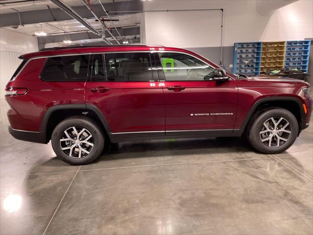 new 2025 Jeep Grand Cherokee L car, priced at $51,053