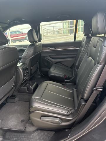 new 2025 Jeep Grand Cherokee L car, priced at $45,276