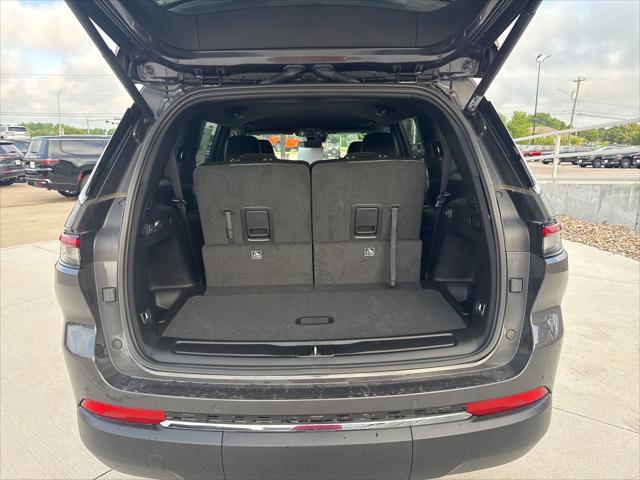 new 2025 Jeep Grand Cherokee L car, priced at $45,276