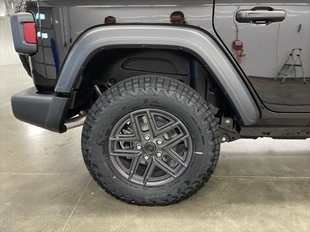 new 2025 Jeep Wrangler car, priced at $45,439