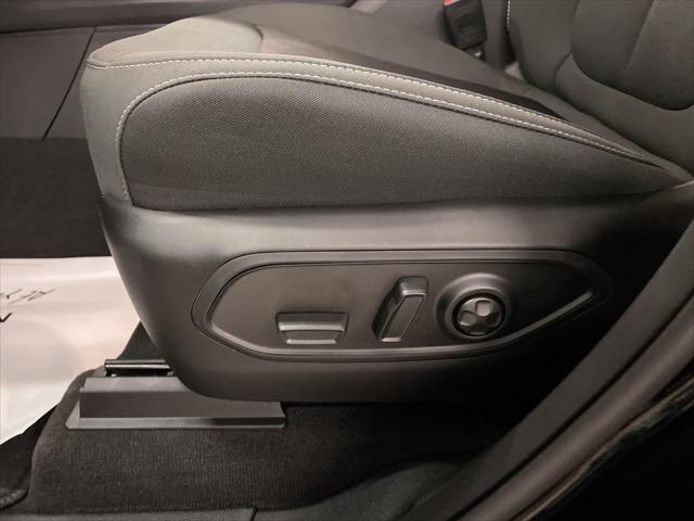 new 2025 Jeep Grand Cherokee car, priced at $41,340