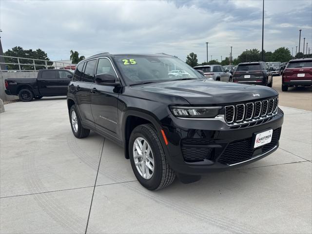 new 2025 Jeep Grand Cherokee car, priced at $41,340