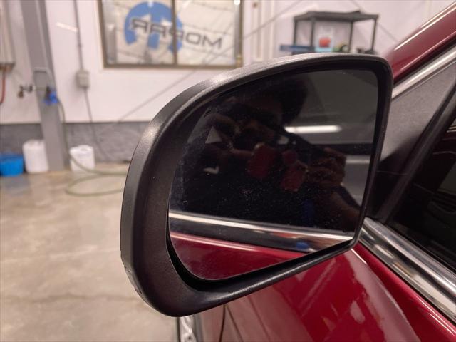 used 2021 Jeep Cherokee car, priced at $22,116